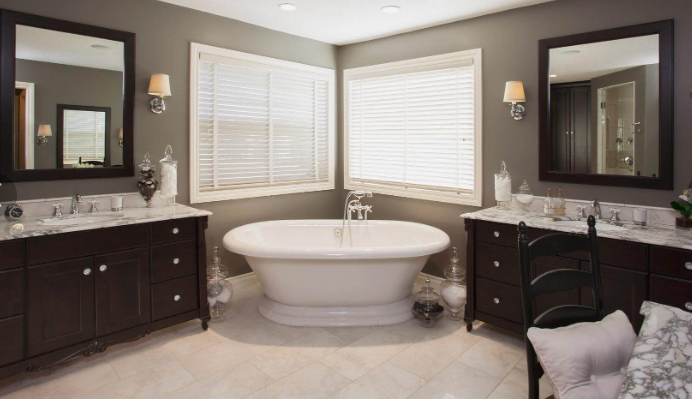 Walk-In Tub Services: Safe and Comfortable Bathroom Solutions